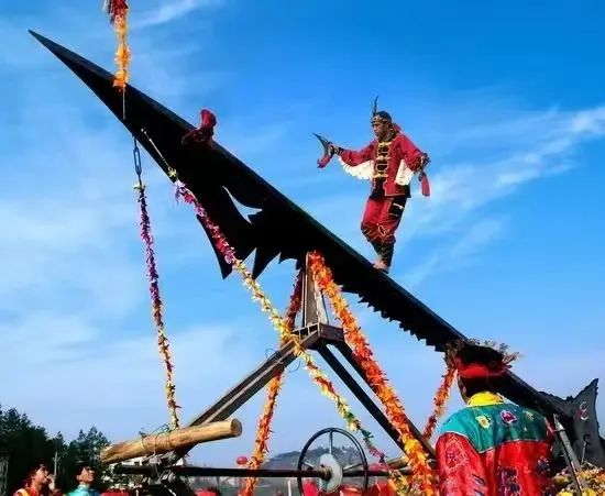 1737681260172439.jpg 640 (1).jpg